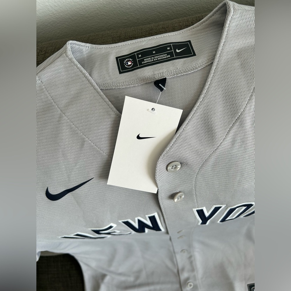 Nike Authentic New York Yankees Derek Jeter #2 Gray MLB Jersey Men’s Sz: M - Picture 6 of 8